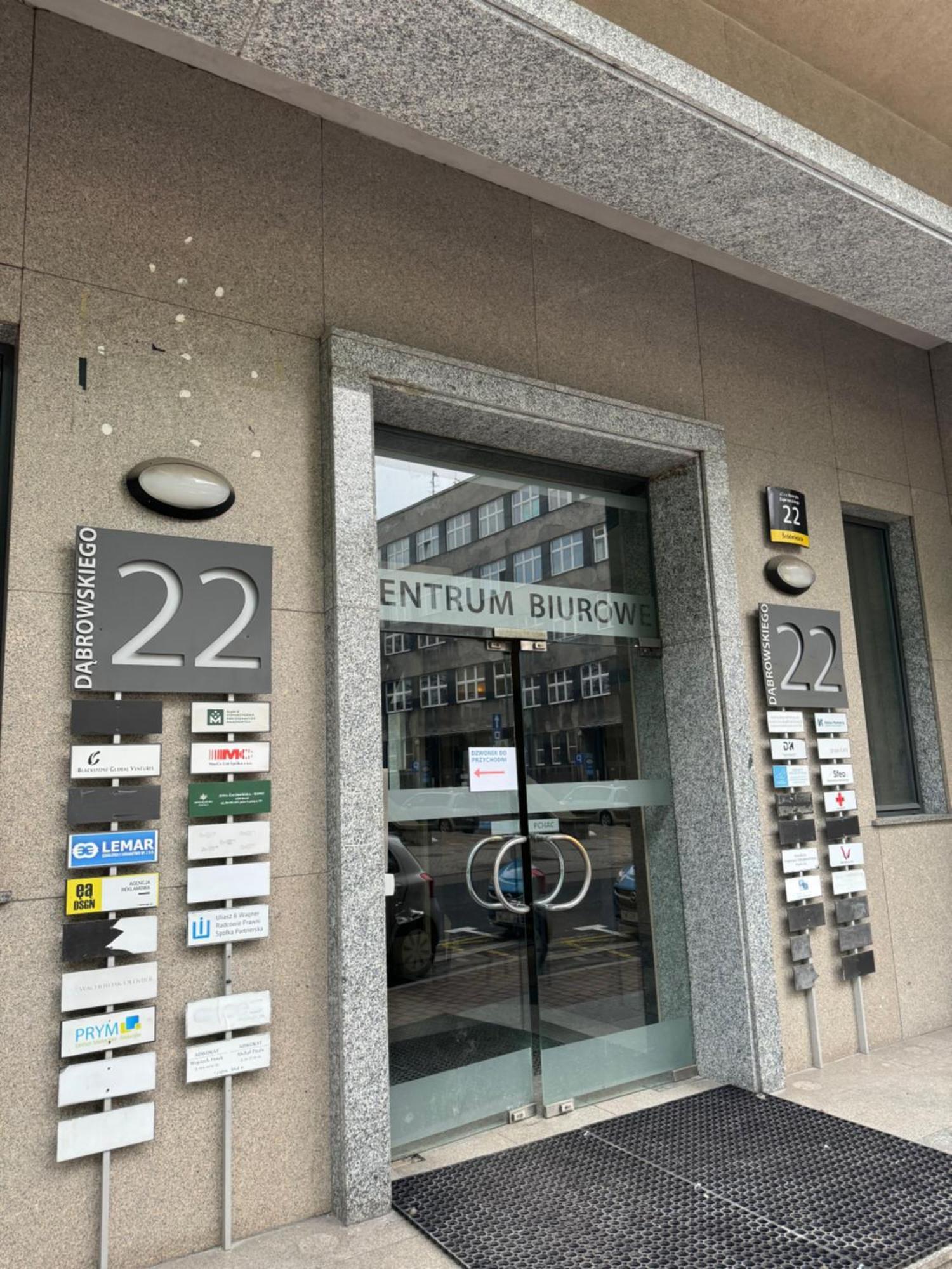 Kawalerki Basi Przy Dabrowskiego 22 Katovice Exteriér fotografie